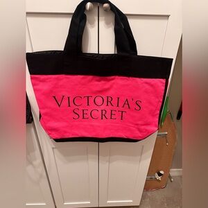 Victoria’s Secret Pink and red tote bag